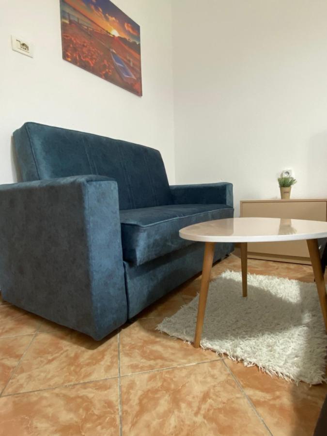 The Hood - Shkodra Backpackers Hostel Luaran gambar