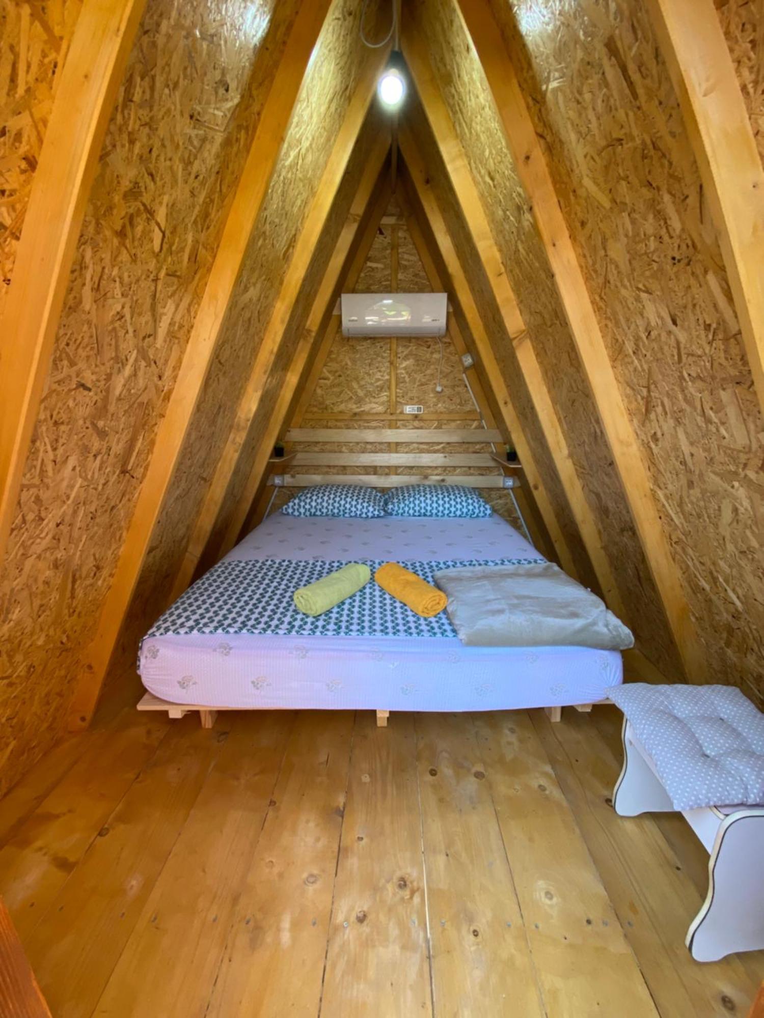 The Hood - Shkodra Backpackers Hostel Luaran gambar