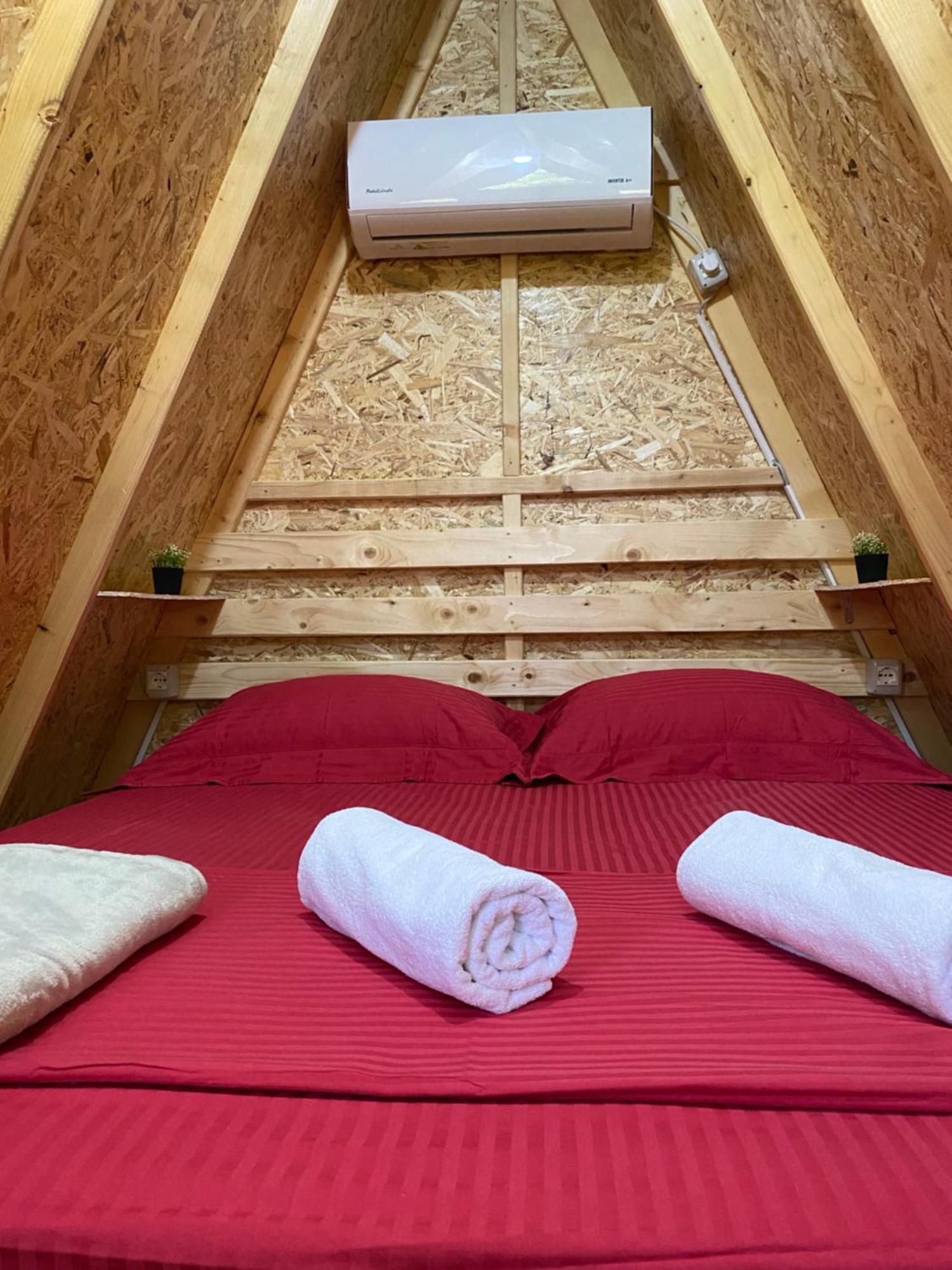 The Hood - Shkodra Backpackers Hostel Luaran gambar