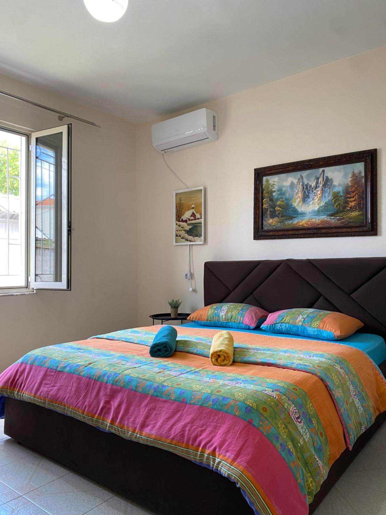 The Hood - Shkodra Backpackers Hostel Luaran gambar